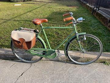 Bicicletta epoca freni a bacchetta con borse