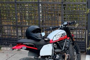 Ducati Scrambler Urban Motard 800 - Come nuova