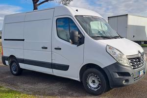 Renault Master T35 2.3 DCI/145 S&S PM-TM
