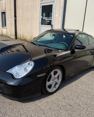 Porsche 911 Carrera 4S Coupé