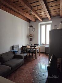 Pignolo zona centralissima con balcone