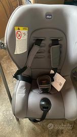 Seggiolino auto Chicco modello Cosmo