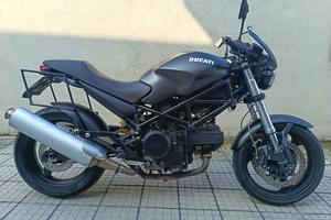 Ducati Monster 695 Dark 