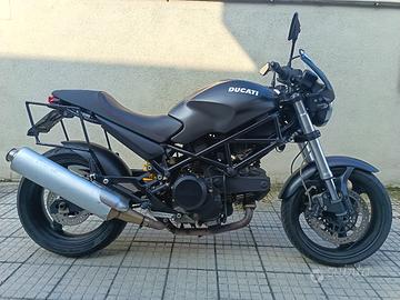 Ducati Monster 695 Dark 