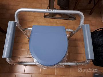 Sedia comoda WC anziani disabili