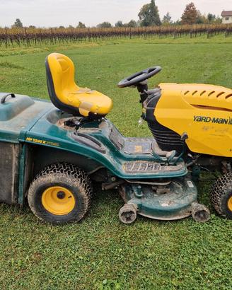 Trattorino rasaerba Yard Man - Mtd NH 5220 Hydro
