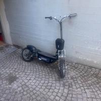monopattino elettrico