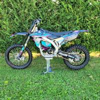 Moto elettrica YZ