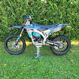 Moto elettrica YZ