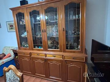 MOBILI SALONE