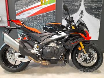Aprilia Tuono V4 1100 Factory €5+