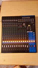 mixer Yamaha 