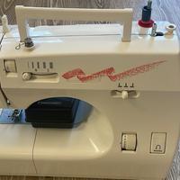 Macchina da cucire singer