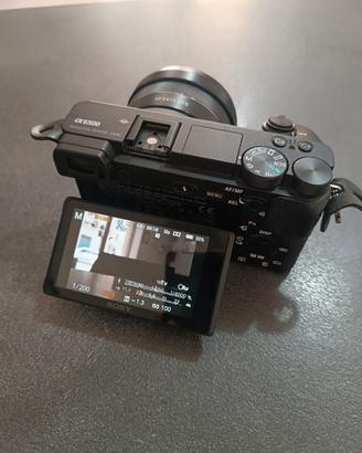  Sony a6500  ( VENDUTA)
