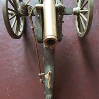 Miniature cannoni, drappella