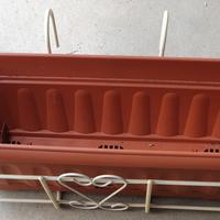 Fioriera +cassetta con sotto cassetta