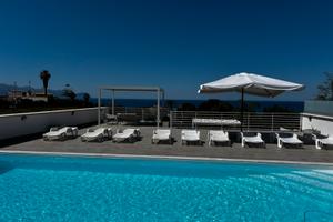 Balestrate villetta con piscina