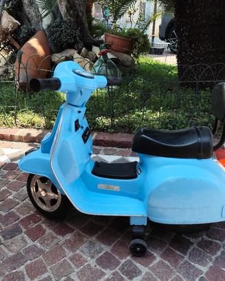 vespa con batteria ricaricabile 
