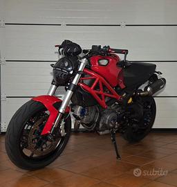 Ducati monster 796
