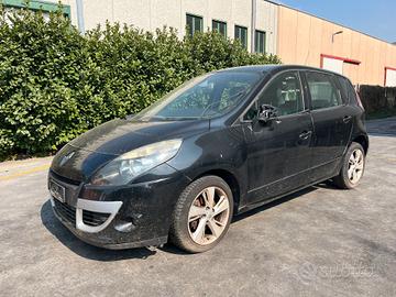 ricambi usati RENAULT SCENIC