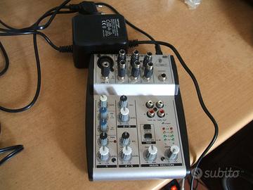 Behringer Eurorack UB502 mixer+trasformatore+riduz