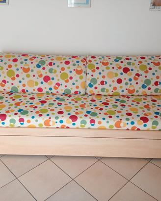 letto singolo con altro letto a scomparsa