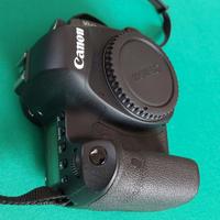Fotocamera Canon 6D, con obiettivi e accessori