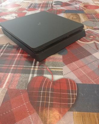 PS4 Slim 1TB + 2 controller originali + FIFA 25 