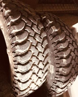 6 gomme BF/Goodrich Mud Terrain 255/85 16