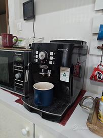 macchina automatica delonghi