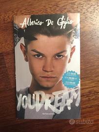 Libro autografato youtuber Alberico De Giglio