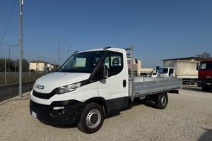 IVECO Daily 35S14 a Cassone