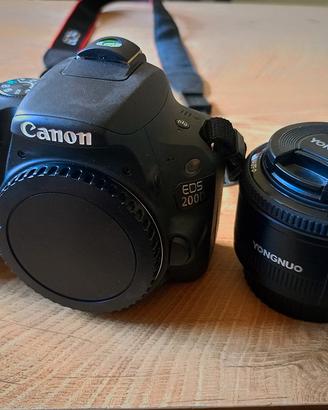 Canon EOS 200d