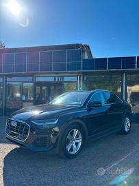 AUDI Q8 45 TDI quattro tiptronic
