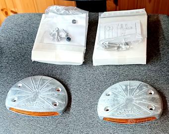 Luci segnalazione ingombro sponda idraulica