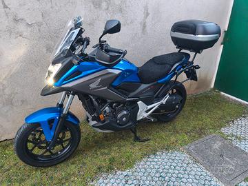 Honda NC750X DCT