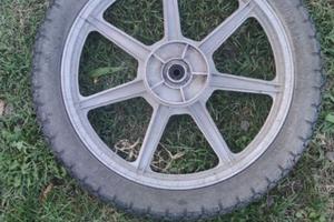 Cerchi originali moto d’epoca