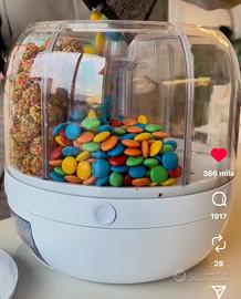 Dispenser per cereali e caramelle