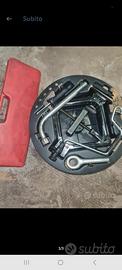 KIT ATTREZZI RUOTINO ALFA ROMEO 
