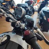 Royal Enfield Interceptor Bear Scrambler
