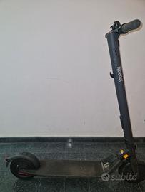 Monopattino  Nimbut Segway E25E