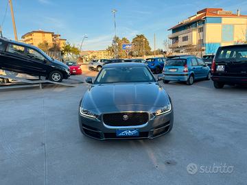 jaguar XE diesel 180cv 