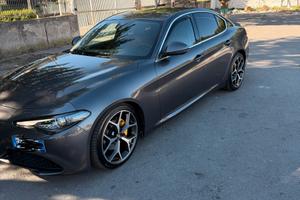 Giulia 180 cavalli 2.2 disel