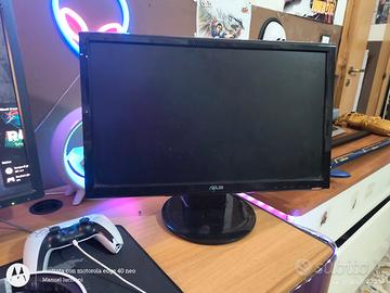 monitor 21 pollici ingresso VGA 