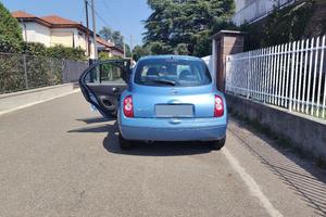 nissan micra acenta