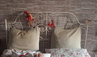 struttura letto + due materassi singoli