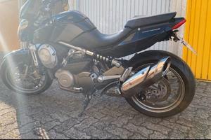 Aprilia Mana 850
