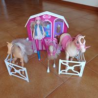 Barbie cavallerizza+maneggio+3 cavalli