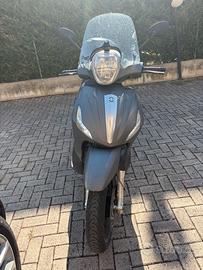 Piaggio Beverly 125