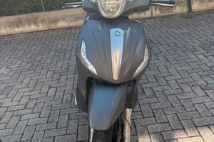 Piaggio Beverly 125